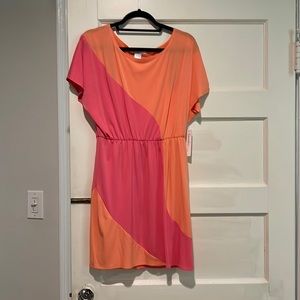 NWT BEAUTIFUL FUN SUMMER DREAS